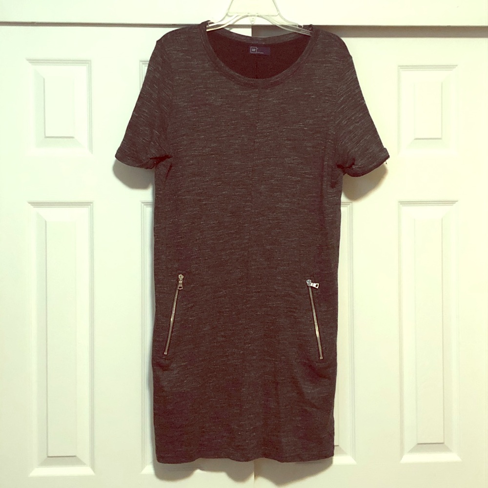 GAP dress